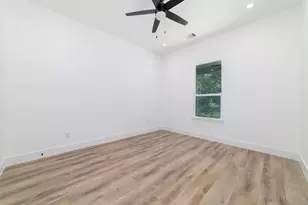 16985 E Holly Hill Dr, Plantersville, TX 77363 - Photo 23