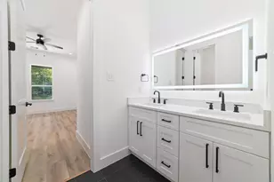 16985 E Holly Hill Dr, Plantersville, TX 77363 - Photo 21