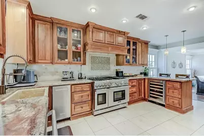 755 19th Street, Beaumont, TX 77706 - Photo 7
