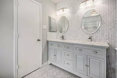 7607 Omaha Drive, Baytown, TX 77521 - Photo 19