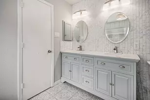 7607 Omaha Dr, Baytown, TX 77521 - Photo 19