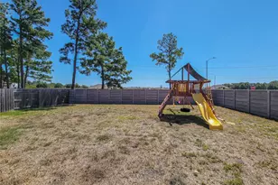 2211 E Winding Pines Dr, Tomball, TX 77375 - Photo 33