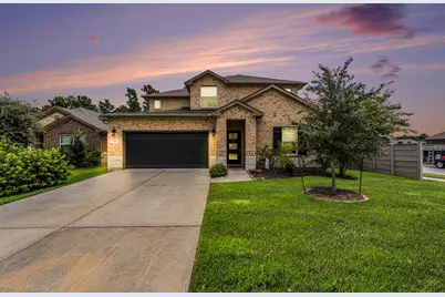 2211 E Winding Pines Drive, Tomball, TX 77375 - Photo 1