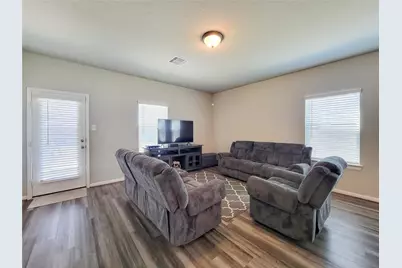 2211 E Winding Pines Drive, Tomball, TX 77375 - Photo 11