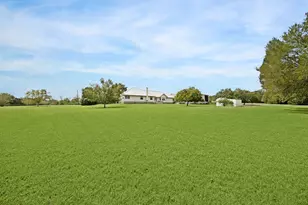 8225 Clarann Ln, Chappell Hill, TX 77426 - Photo 25