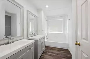 14215 Dreamscape Cir, Houston, TX 77047 - Photo 7