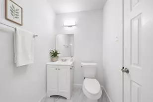 1228 6th Ave N, Texas City, TX 77590 - Photo 7