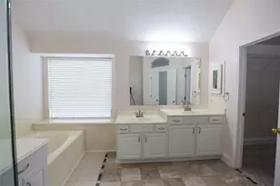11411 Old Mission Rd, Houston, TX 77095 - Photo 27