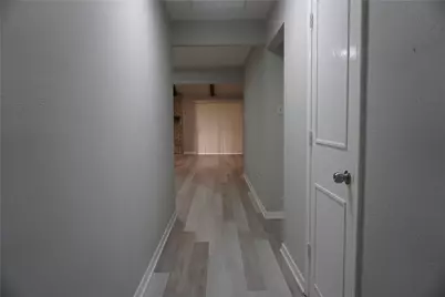 1913 Normal Park Drive #B, Huntsville, TX 77340 - Photo 5