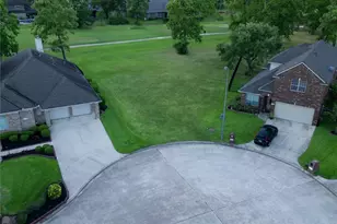 19719 Fairway Island Drive, Humble, TX 77346 - Photo 1