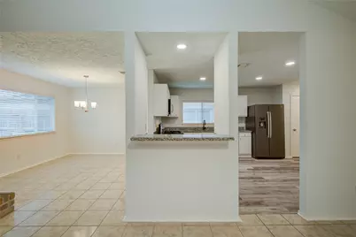 1911 Ripple Creek Drive, Missouri City, TX 77489 - Photo 9