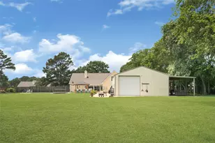 13514 J B K Memorial Dr, Willis, TX 77318 - Photo 25