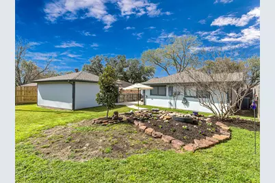 435 Gentilly Drive, Katy, TX 77450 - Photo 35