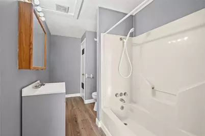 206 S Texas Street, Texas City, TX 77591 - Photo 9