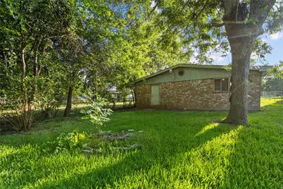 206 S Texas Street, Texas City, TX 77591 - Photo 23