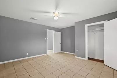 206 S Texas Street, Texas City, TX 77591 - Photo 17