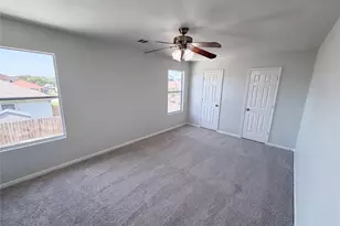 7327 Fox Hall Ln, Humble, TX 77338 - Photo 15