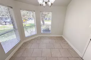 7327 Fox Hall Ln, Humble, TX 77338 - Photo 7