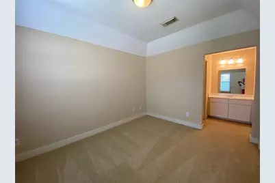 2833 Seaside Drive, Seabrook, TX 77586 - Photo 9