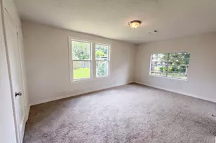714 Bolling Ln, Houston, TX 77076 - Photo 11