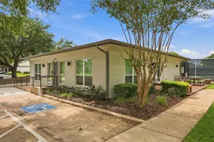 11310 Olympia Dr, Houston, TX 77077 - Photo 37