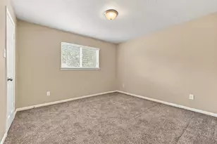11310 Olympia Dr, Houston, TX 77077 - Photo 27