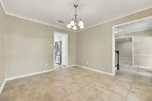11310 Olympia Dr, Houston, TX 77077 - Photo 9