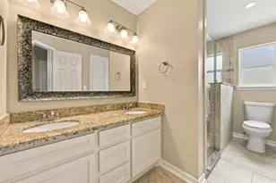 11310 Olympia Dr, Houston, TX 77077 - Photo 23