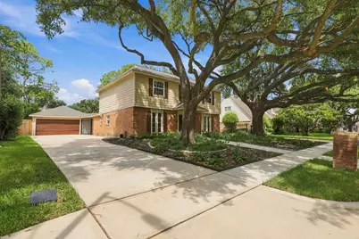 11310 Olympia Drive, Houston, TX 77077 - Photo 3