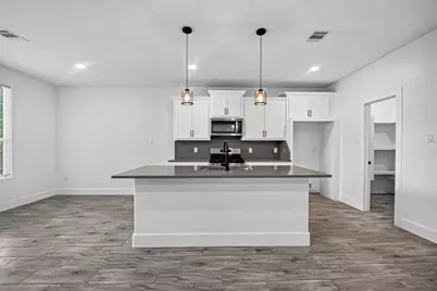 130 E Melville Drive, Crosby, TX 77532 - Photo 13