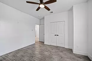 130 E Melville Dr, Crosby, TX 77532 - Photo 29