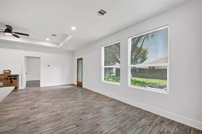 130 E Melville Drive, Crosby, TX 77532 - Photo 23