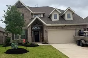1934 Parks Edge Ln, Angleton, TX 77515 - Photo 1