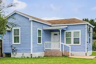 5813 Ave S 1/2, Galveston, TX 77551 - Photo 1