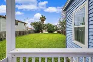 5813 Ave S 1/2, Galveston, TX 77551 - Photo 5