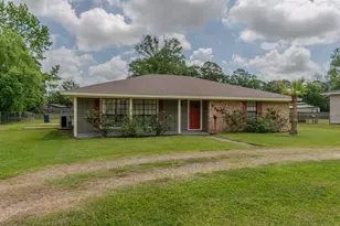 476 Belvedere, Beaumont, TX 77706 - Photo 3