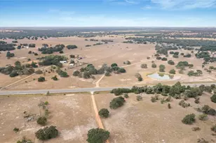 13320 US Hwy 77 S, Hallettsville, TX 77964 - Photo 5