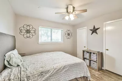 107 Sunset Heights Avenue, Dayton, TX 77535 - Photo 23