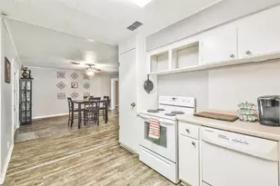 107 Sunset Heights Ave, Dayton, TX 77535 - Photo 15