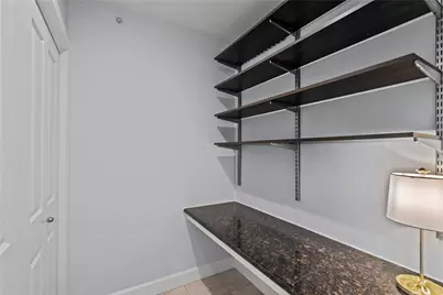 1900 Genesee Street #203, Houston, TX 77006 - Photo 21