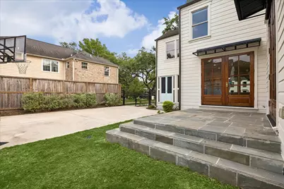2310 Swift Boulevard, Houston, TX 77030 - Photo 29