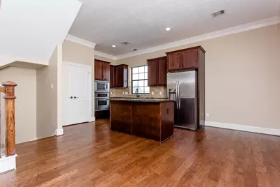 1106 Hempstead Villa Lane, Houston, TX 77008 - Photo 15