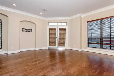 1106 Hempstead Villa Lane, Houston, TX 77008 - Photo 13