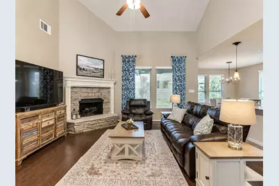 574 Southampton Lane, League City, TX 77573 - Photo 9