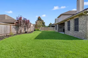 574 Southampton Ln, League City, TX 77573 - Photo 41