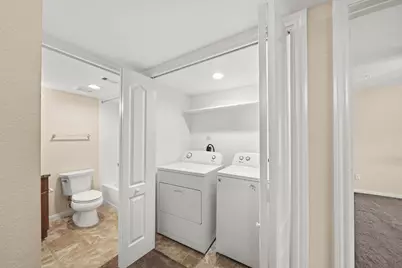 8415 Hearth Drive #06, Houston, TX 77054 - Photo 7