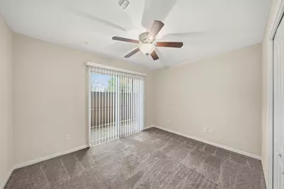 8415 Hearth Drive #06, Houston, TX 77054 - Photo 5
