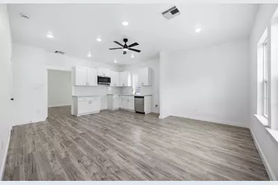 7502 Laura Koppe Road #A and B, Houston, TX 77028 - Photo 7
