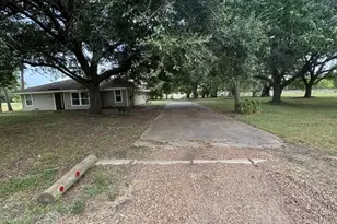 36930 Flintlock Dr, Simonton, TX 77485 - Photo 5