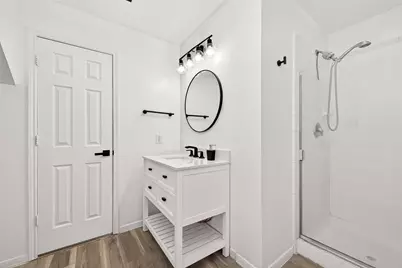 15811 Natchez Brook Lane #B, Houston, TX 77073 - Photo 9